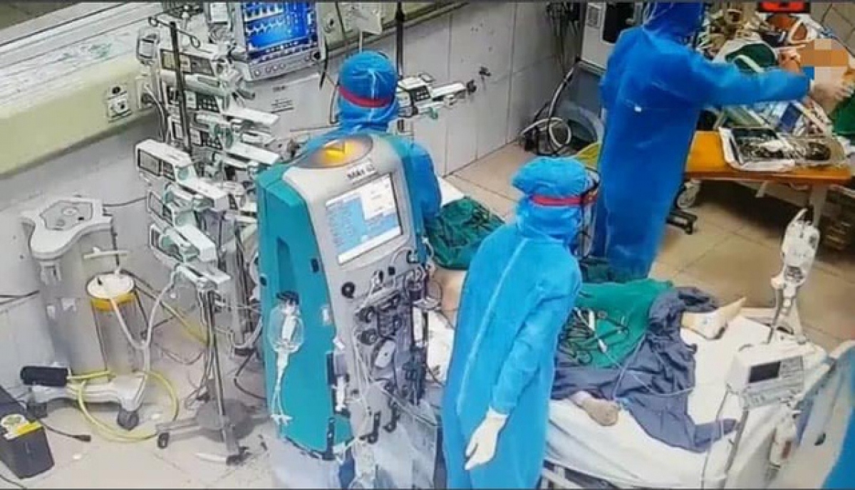 Vietnam records four more COVID-19 related deaths, 90 in total
